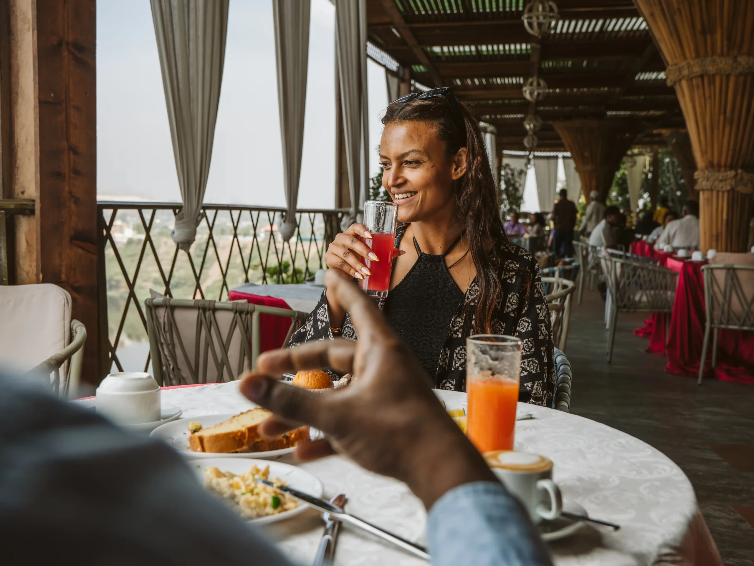 Dinning 08
