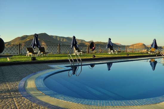 pyramid-resort-spa